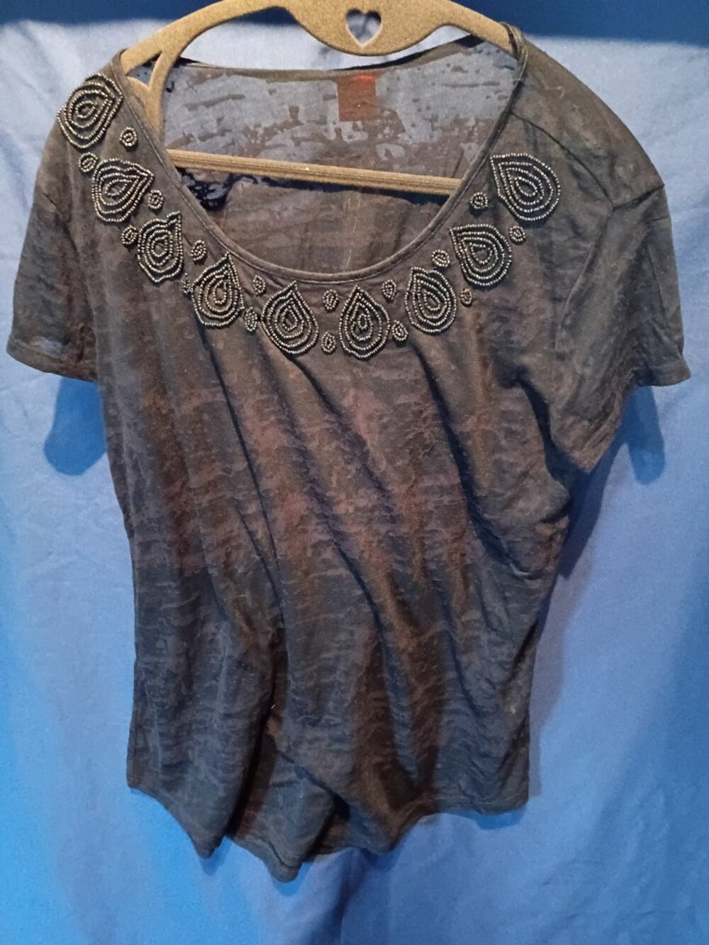 NWT Delicate Navy top w/tiny navy beads M/M